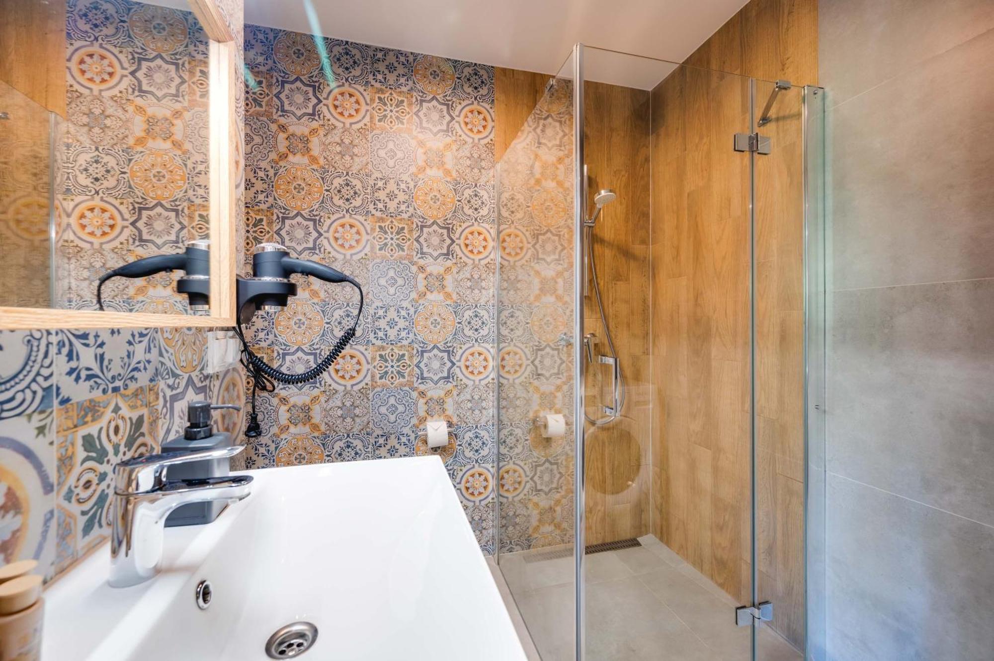 Carbon By Oneapartments โซพอต ภายนอก รูปภาพ